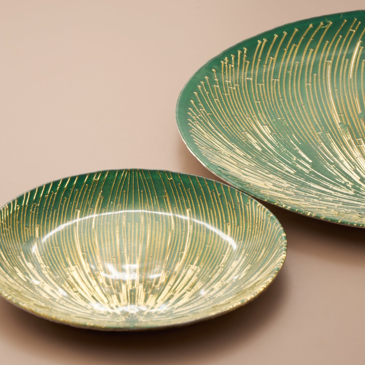 Palmero Gilded Orb Serveware Set of 2